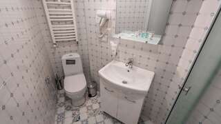 Апарт-отели Mini Hotel on Aghmashenebeli Ave Тбилиси Номер Делюкс-2