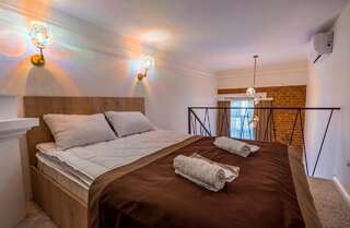 Апарт-отели Mini Hotel on Aghmashenebeli Ave Тбилиси Номер Делюкс-4