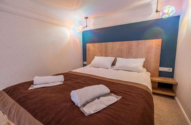 Апарт-отели Mini Hotel on Aghmashenebeli Ave Тбилиси-10